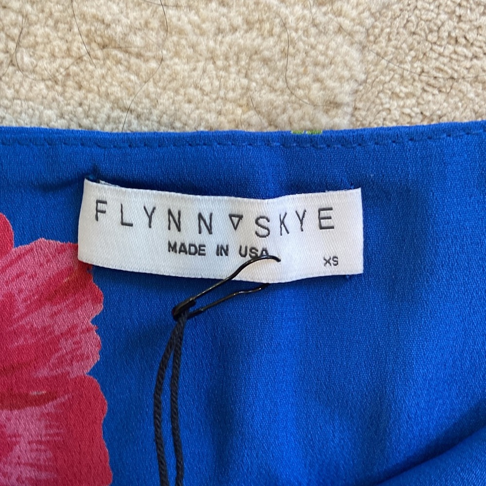 NWT beautiful Flynn Skye blue floral maxi dress size XS - Picture 9 of 9